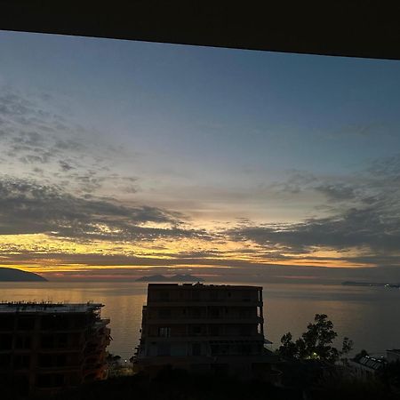 Sea View Apartment Vlorë Exteriér fotografie